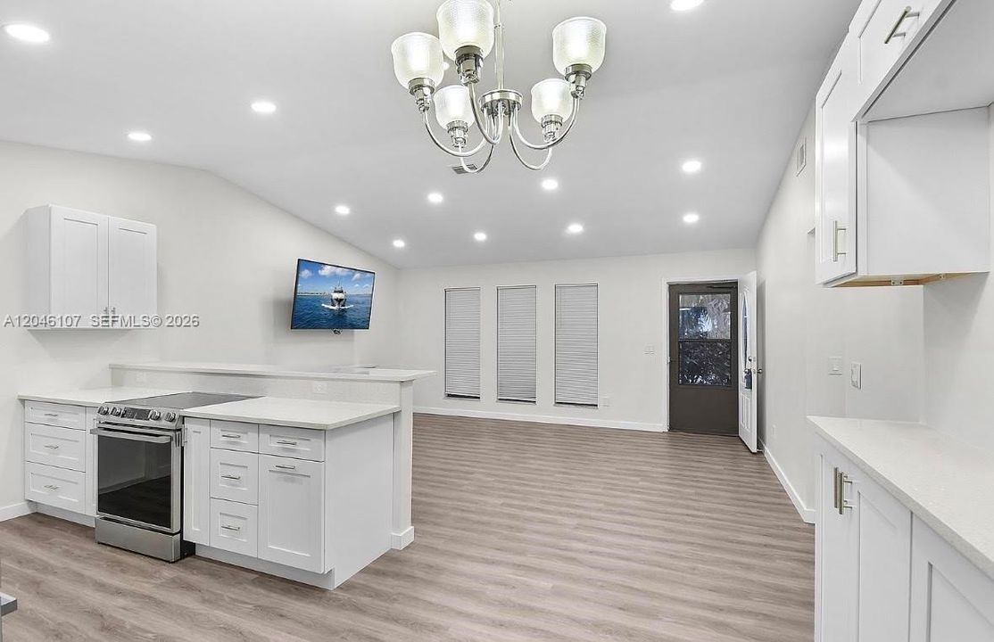 В аренду: $2,600 (3 спален, 2 ванн, 1070 Квадратных фут)