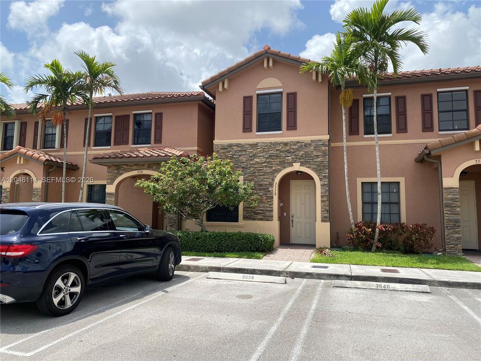 For Rent: $3,350 (3 beds, 2 baths, 1545 Square Feet)