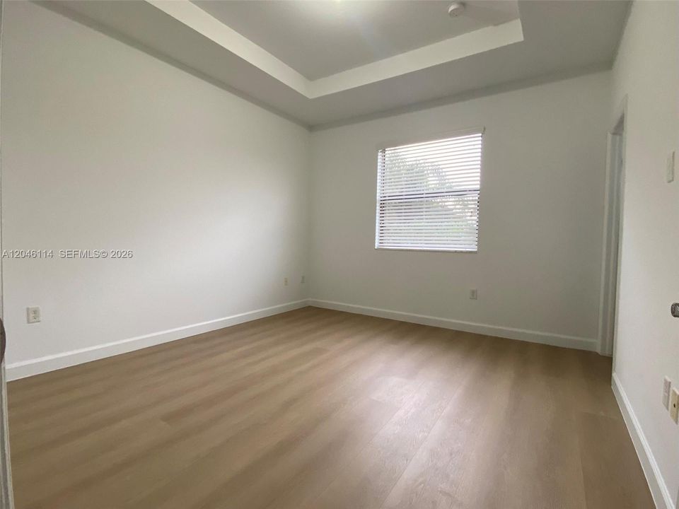 For Rent: $3,350 (3 beds, 2 baths, 1545 Square Feet)