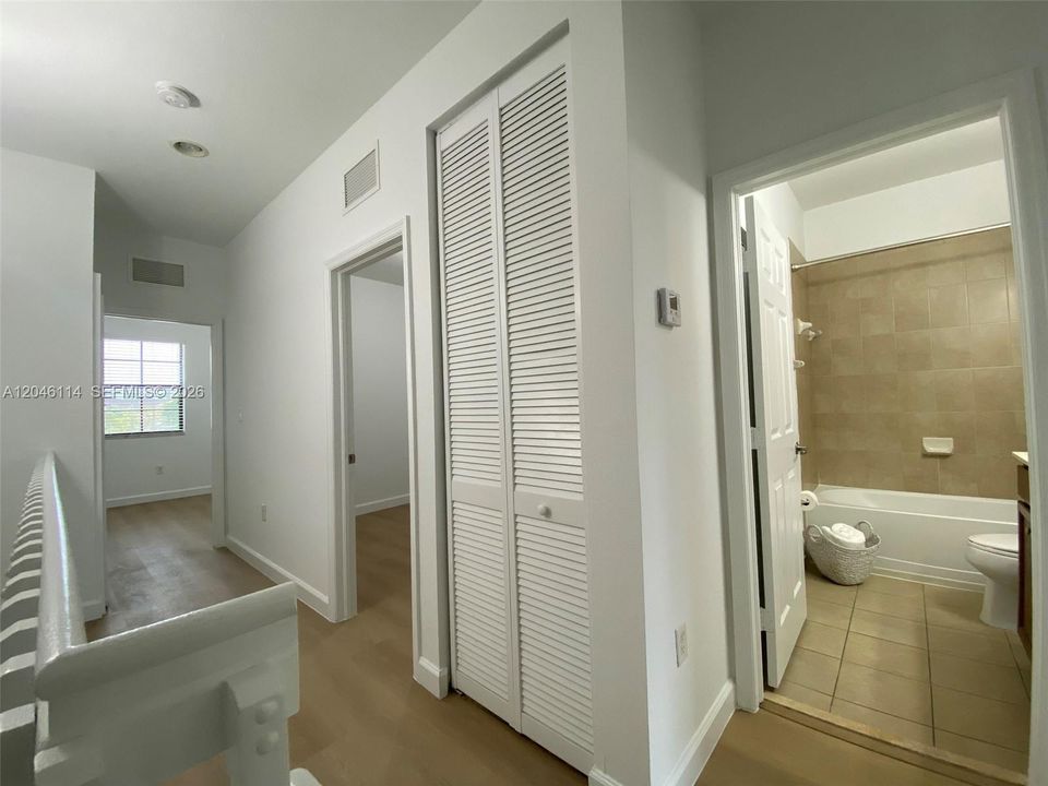 For Rent: $3,350 (3 beds, 2 baths, 1545 Square Feet)
