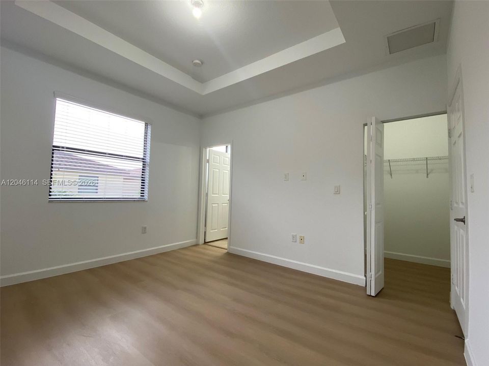 For Rent: $3,350 (3 beds, 2 baths, 1545 Square Feet)