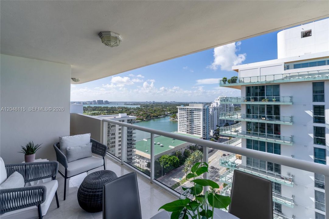 For Rent: $10,700 (2 beds, 2 baths, 1410 Square Feet)