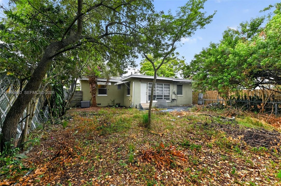 En Venta: $359,900 (2 camas, 1 baños, 1036 Pies cuadrados)