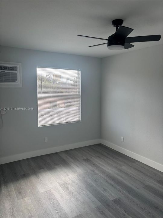 For Rent: $2,150 (2 beds, 1 baths, 6891 Square Feet)