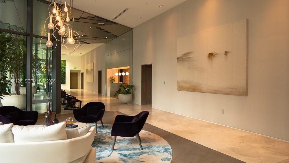 For Rent: $5,850 (2 beds, 3 baths, 1175 Square Feet)