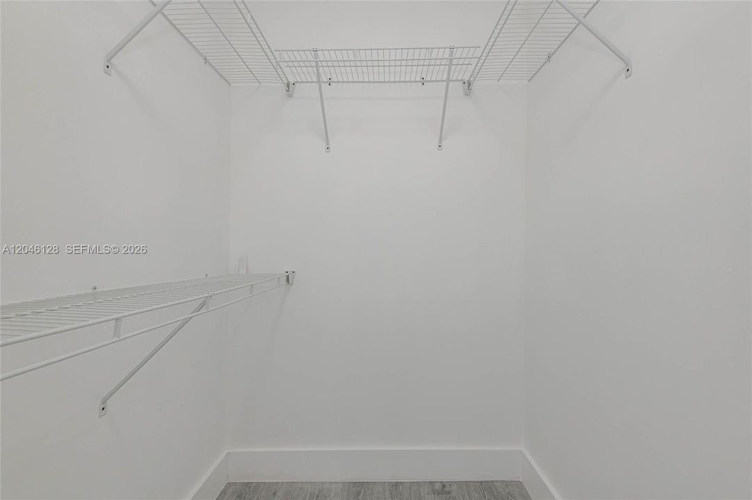 出租: $2,700 (2 贝兹, 2 浴室, 1020 平方英尺)