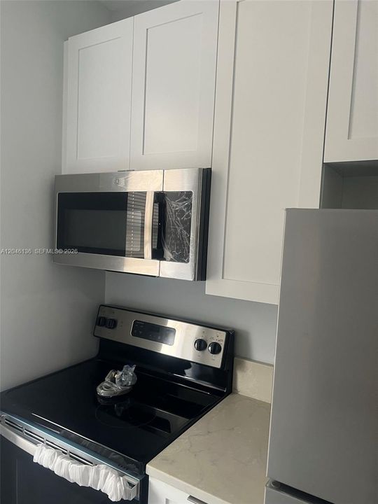 For Rent: $2,000 (2 beds, 1 baths, 6891 Square Feet)