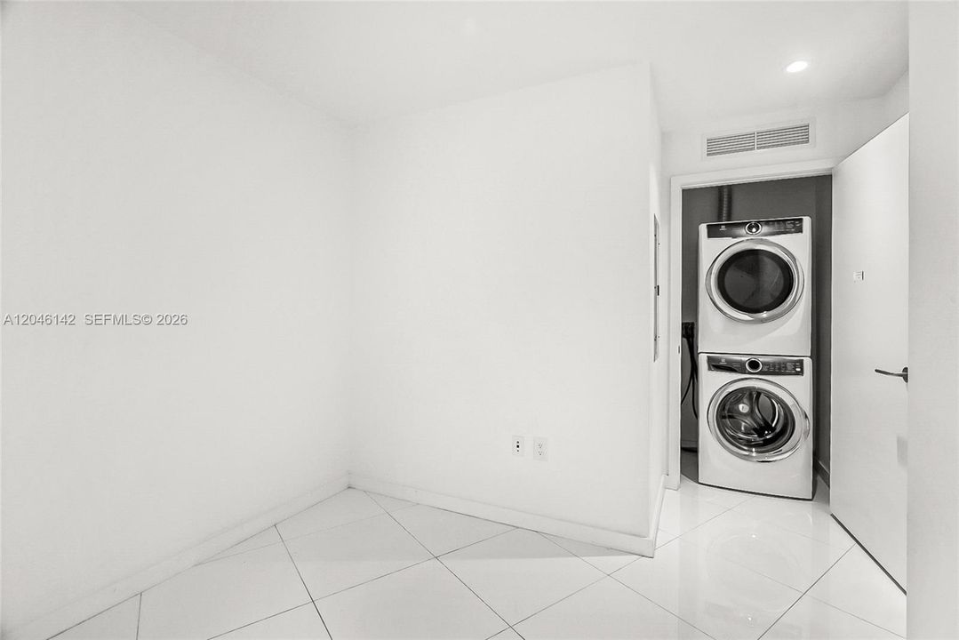 En Renta: $4,500 (1 camas, 1 baños, 937 Pies cuadrados)