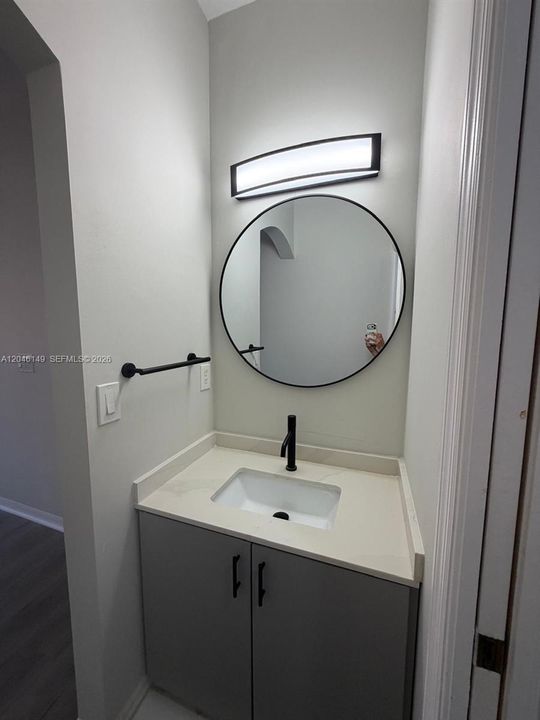 For Rent: $2,750 (3 beds, 2 baths, 1396 Square Feet)