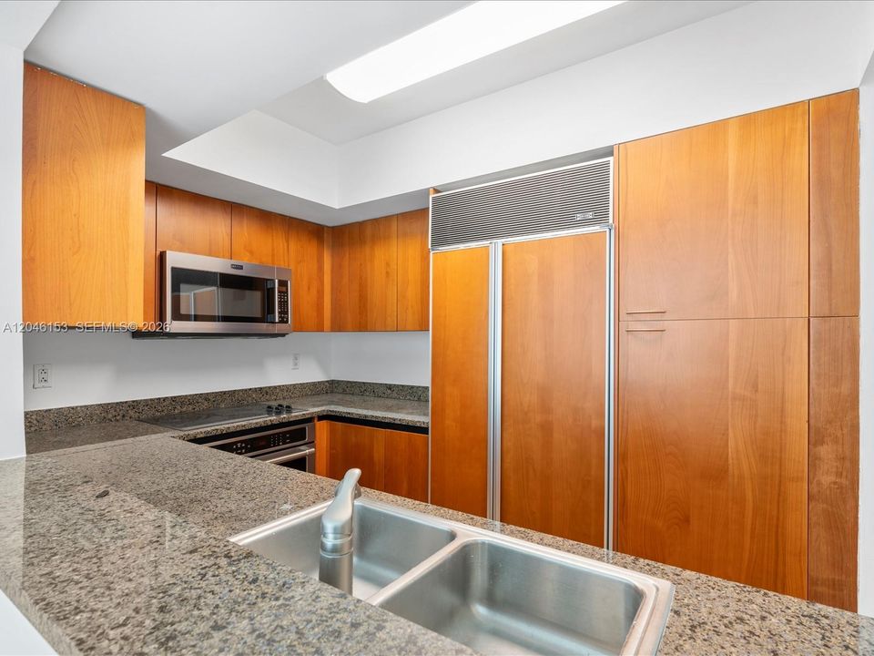 В аренду: $5,500 (2 спален, 2 ванн, 1170 Квадратных фут)