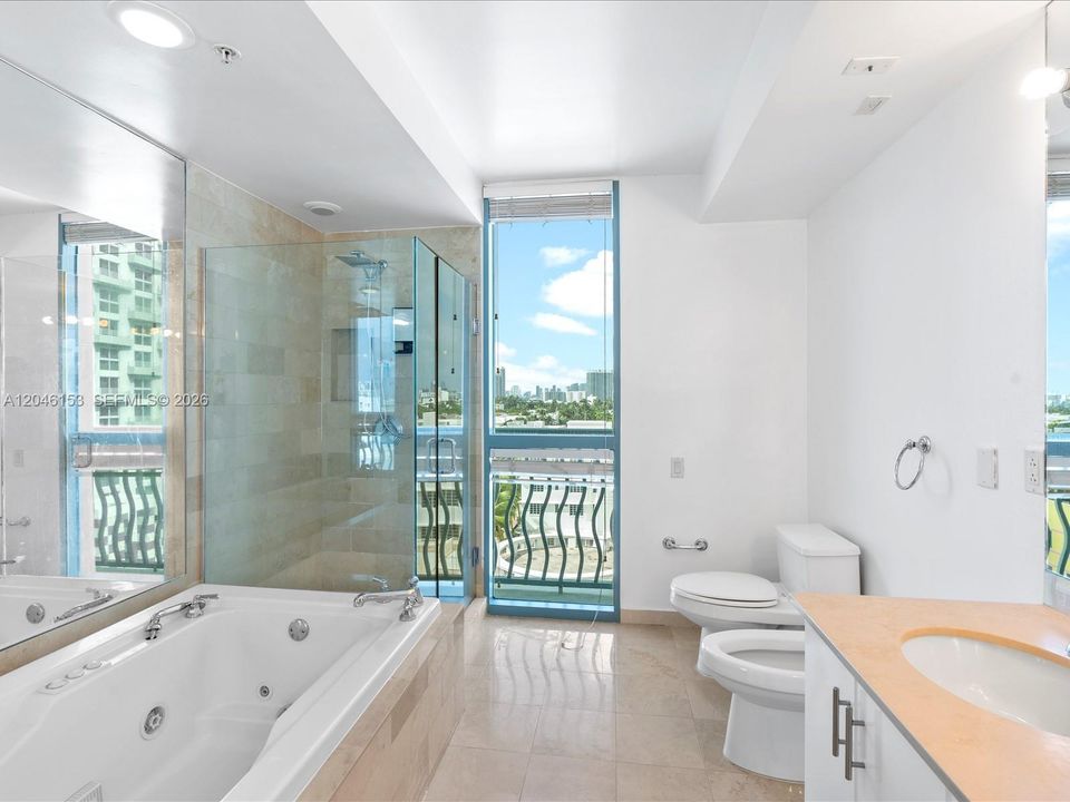 В аренду: $5,500 (2 спален, 2 ванн, 1170 Квадратных фут)