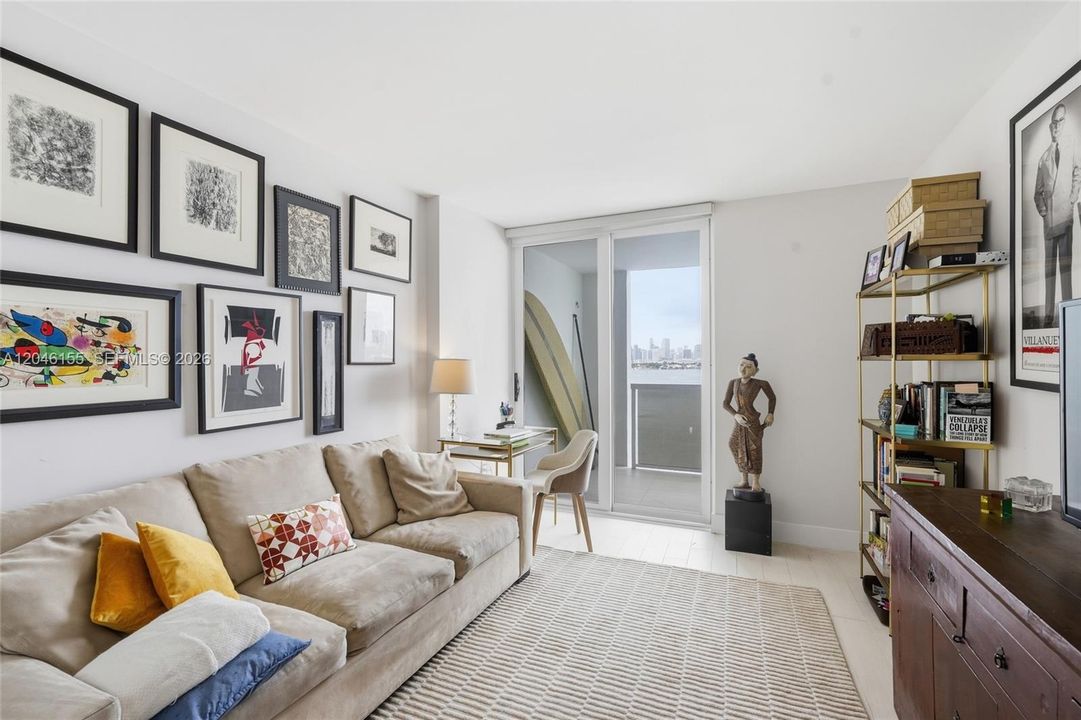 For Sale: $1,575,000 (2 beds, 2 baths, 1440 Square Feet)