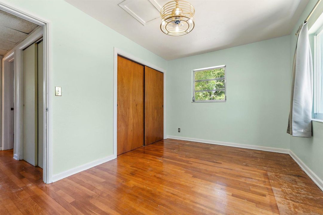 034-1429CrestDr-LakeWorth-SMALL