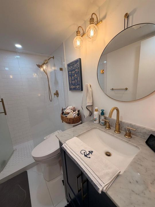 guest bathrom 2