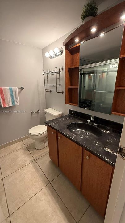 В аренду: $2,850 (2 спален, 2 ванн, 1020 Квадратных фут)