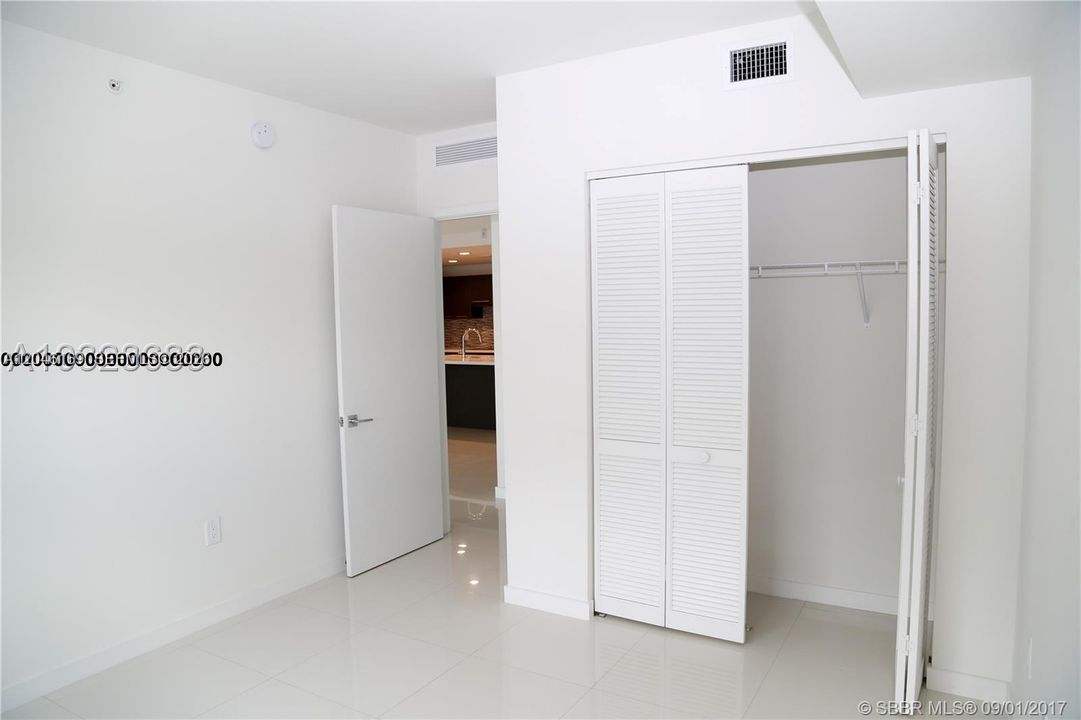 На продажу: $480,000 (2 спален, 2 ванн, 1244 Квадратных фут)