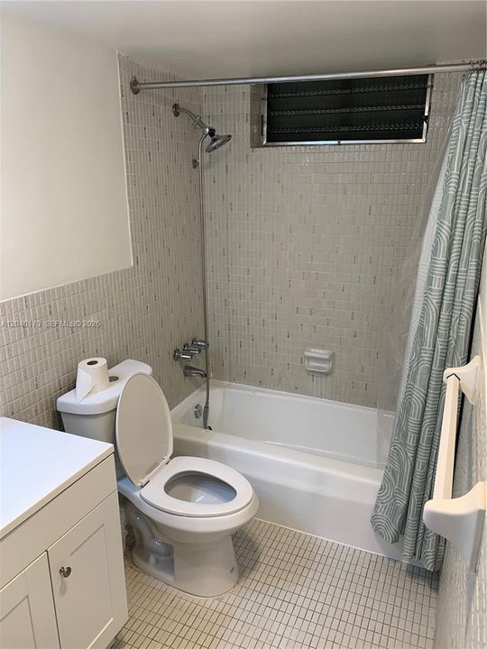 В аренду: $2,100 (2 спален, 2 ванн, 1083 Квадратных фут)