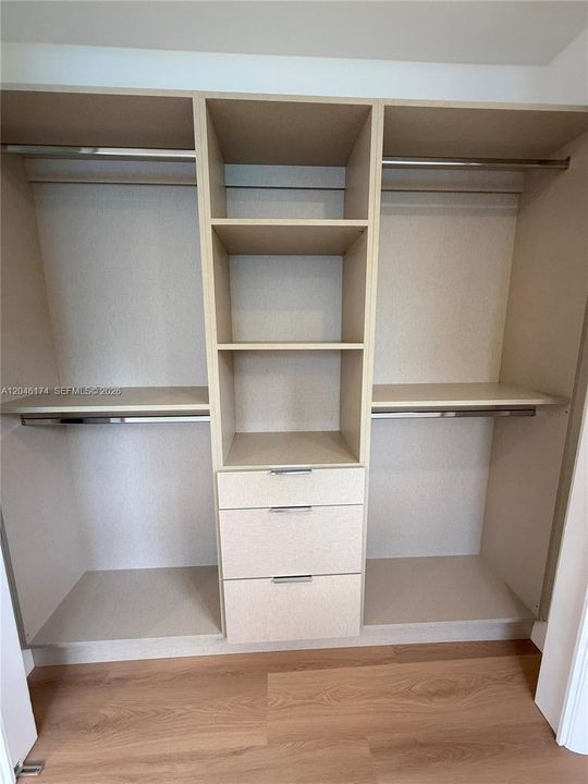 В аренду: $3,400 (2 спален, 2 ванн, 1178 Квадратных фут)