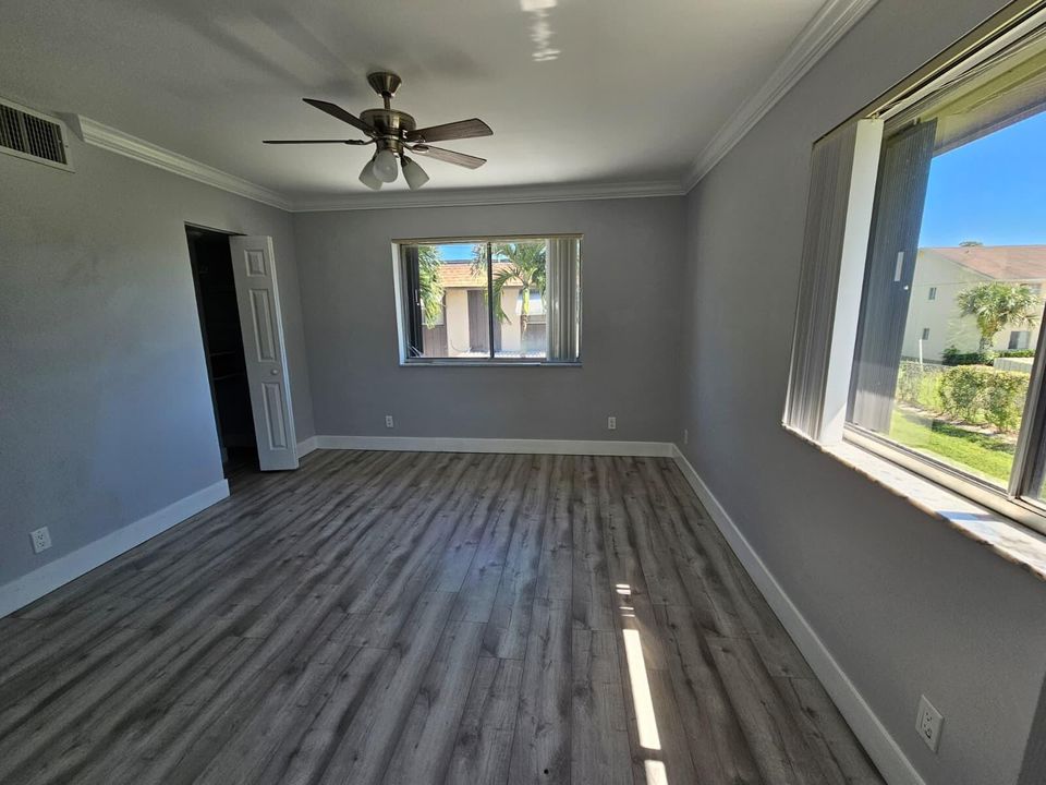 2148 SHERWOOD_5