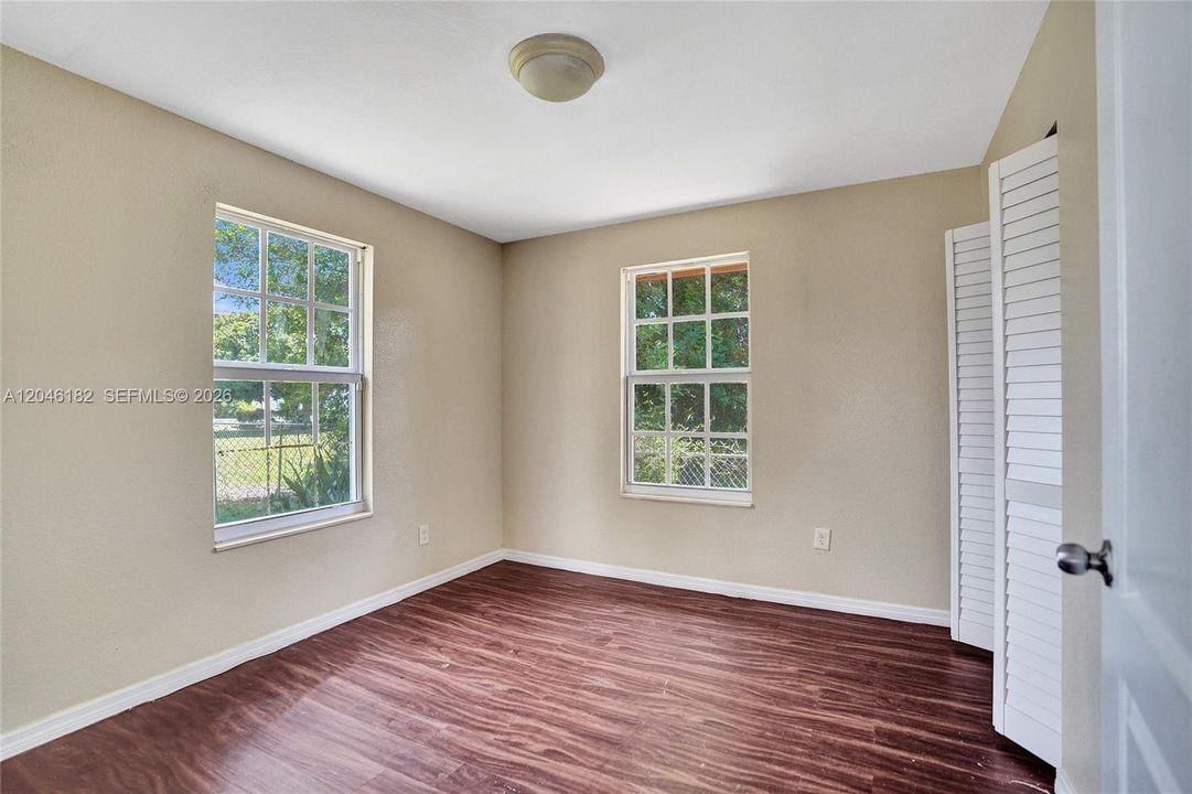 For Rent: $1,800 (2 beds, 1 baths, 576 Square Feet)