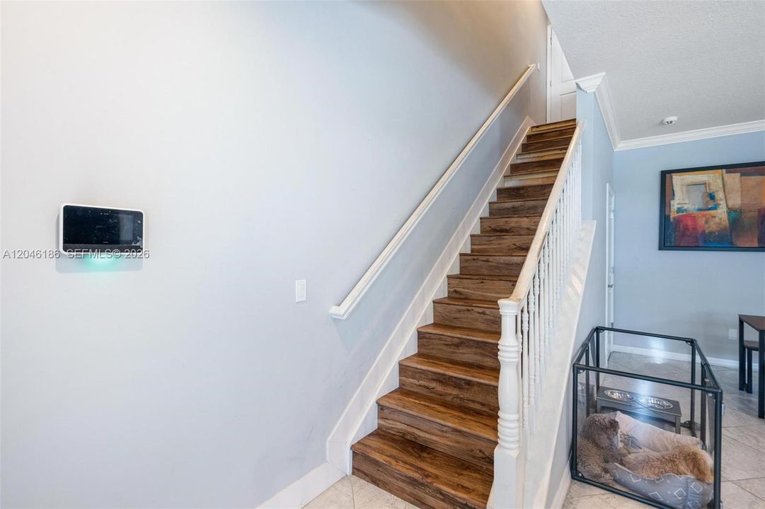 For Sale: $539,999 (3 beds, 2 baths, 1421 Square Feet)