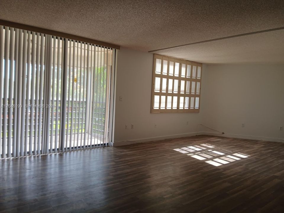 En Renta: $2,000 (2 camas, 2 baños, 1100 Pies cuadrados)