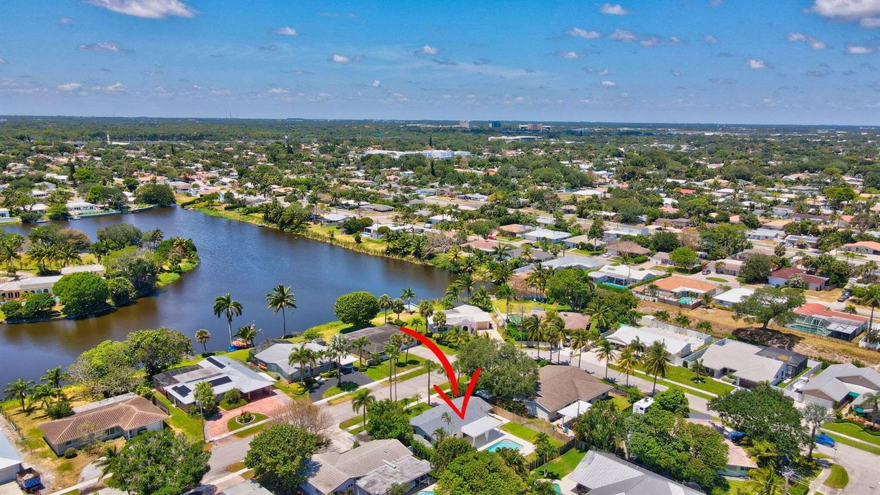 Close to Addison Mizner School