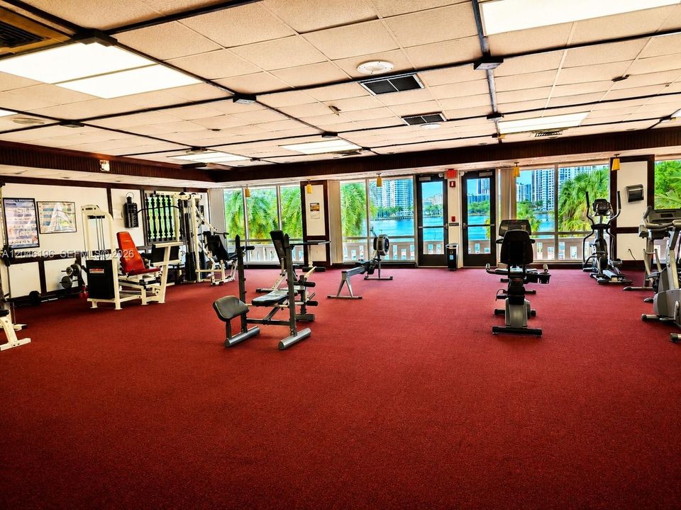 For Rent: $1,770 (1 beds, 1 baths, 768 Square Feet)