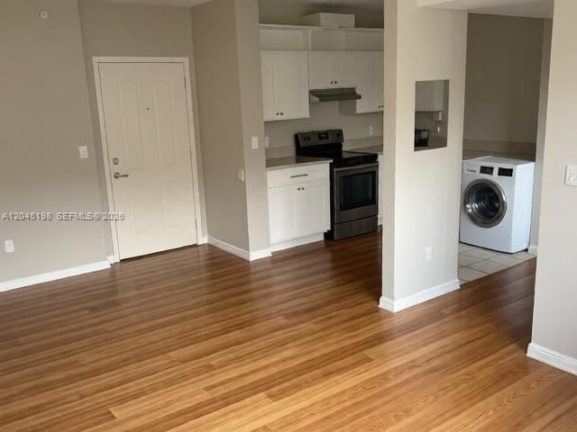 For Rent: $1,500 (1 beds, 1 baths, 963 Square Feet)