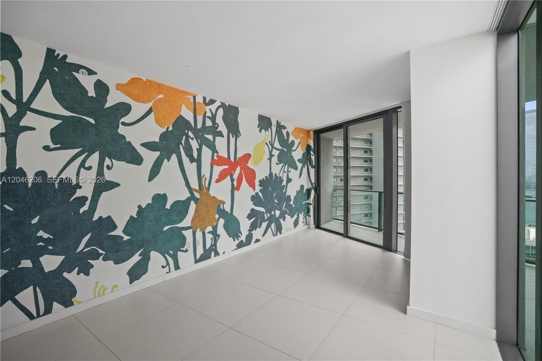 For Rent: $4,350 (2 beds, 2 baths, 1084 Square Feet)