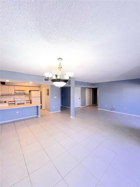 For Rent: $2,300 (3 beds, 2 baths, 1152 Square Feet)