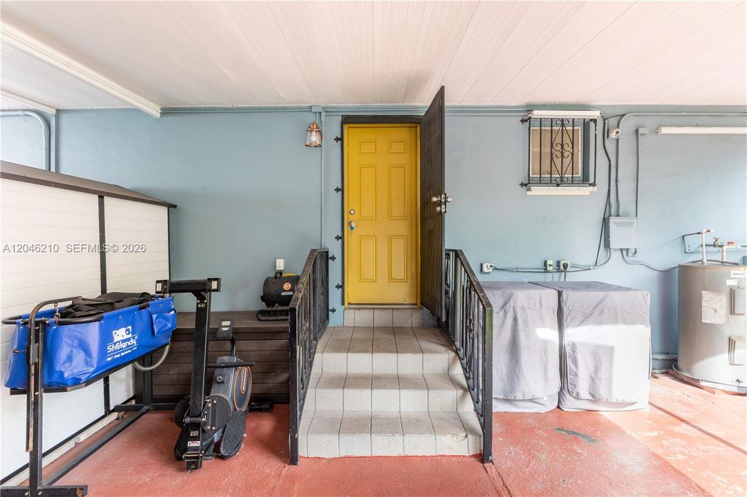 For Sale: $935,000 (0 beds, 0 baths, 2262 Square Feet)