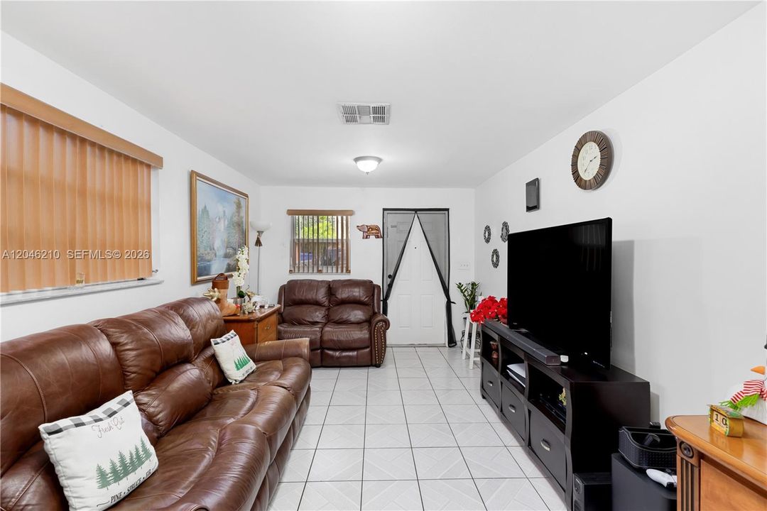 For Sale: $935,000 (0 beds, 0 baths, 2262 Square Feet)
