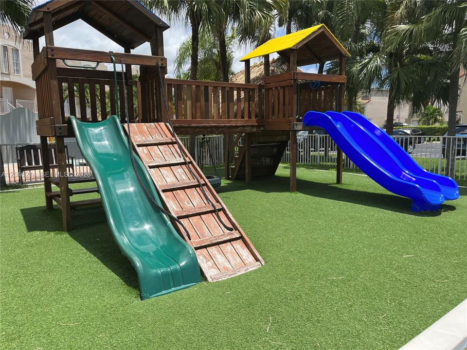 PLAY GROUND
