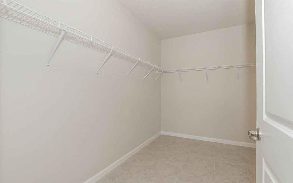 Walk in Closet
