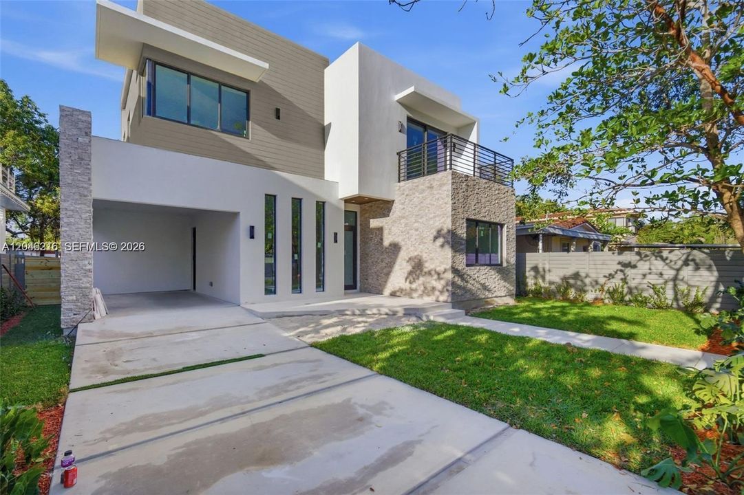 For Rent: $19,500 (5 beds, 4 baths, 0 Square Feet)