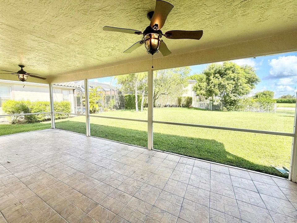 Screened Patio