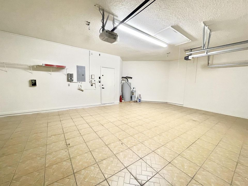 Spacious Tiled Garage