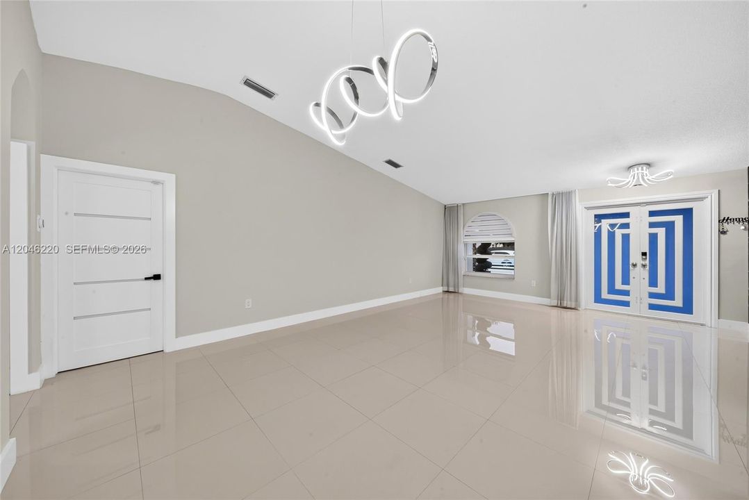 For Sale: $779,000 (4 beds, 2 baths, 1801 Square Feet)
