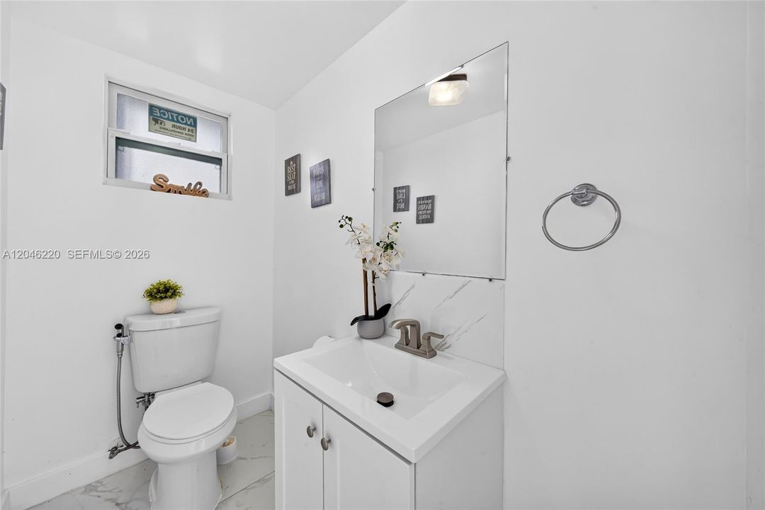 For Sale: $779,000 (4 beds, 2 baths, 1801 Square Feet)
