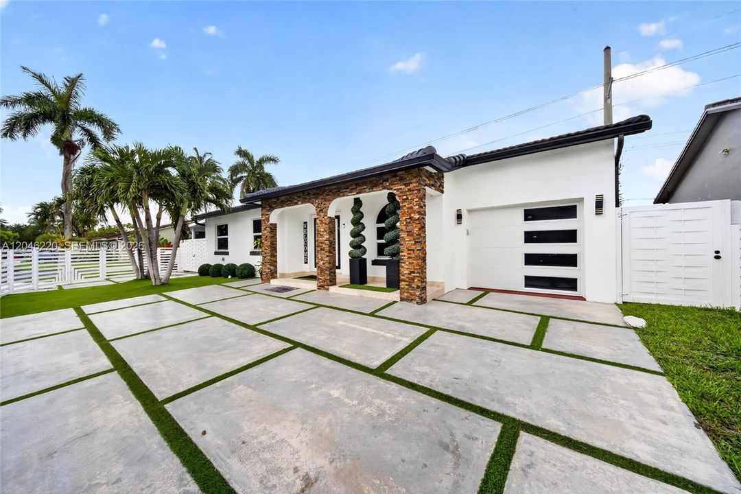 For Sale: $779,000 (4 beds, 2 baths, 1801 Square Feet)