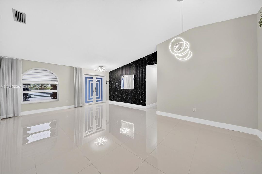 For Sale: $779,000 (4 beds, 2 baths, 1801 Square Feet)