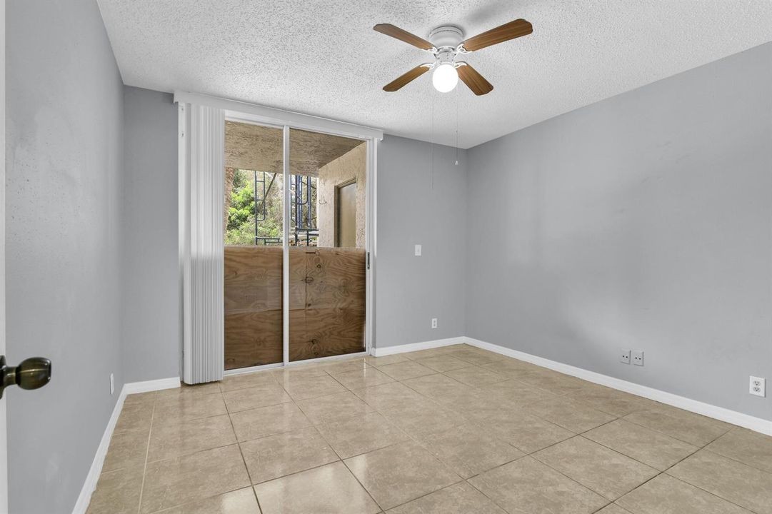 3995 W McNab Rd Pompano Beach --27