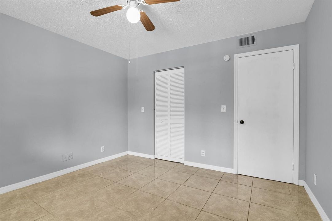 3995 W McNab Rd Pompano Beach --28