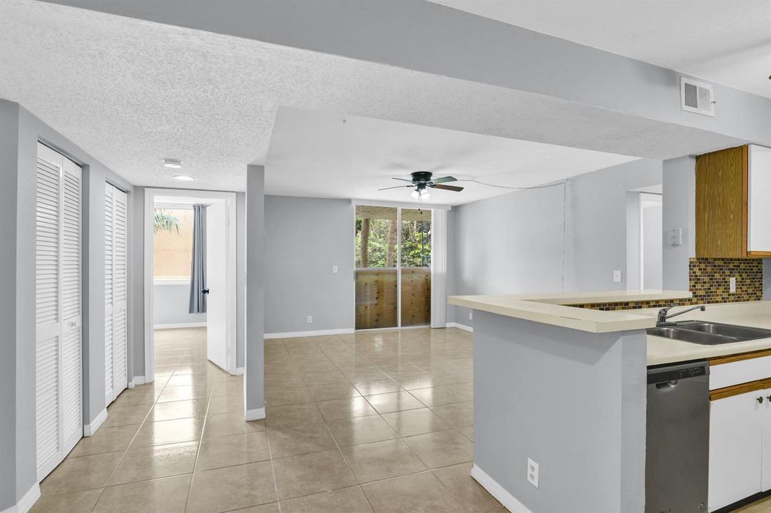 3995 W McNab Rd Pompano Beach --10