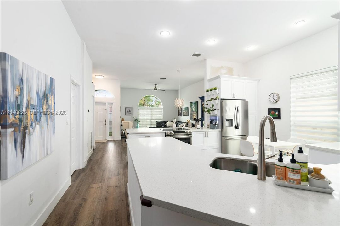 For Rent: $4,700 (4 beds, 3 baths, 2102 Square Feet)