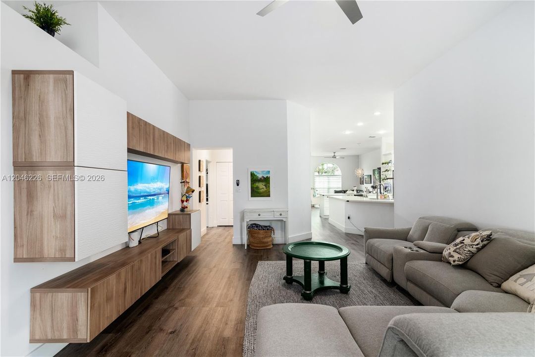 For Rent: $4,700 (4 beds, 3 baths, 2102 Square Feet)