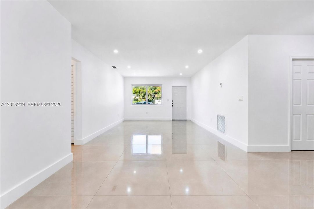Bright and spacious open-concept living area.