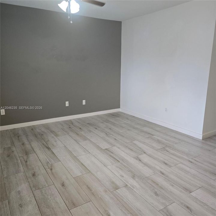 For Rent: $2,150 (2 beds, 2 baths, 1235 Square Feet)