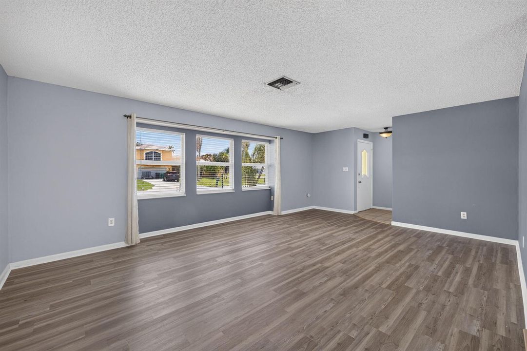6-web-or-mls-3A5A8703